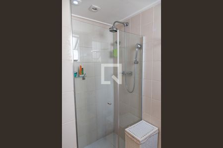Apartamento à venda com 100m², 2 quartos e 2 vagas Apartamento à venda com 100m², 2 quartos e 2 vagasBanheiro da suíte
