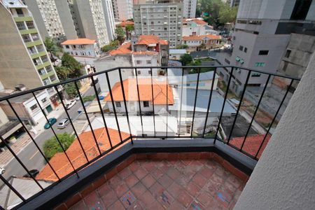 Apartamento para alugar com 28m², 1 quarto e 1 vagaVaranda