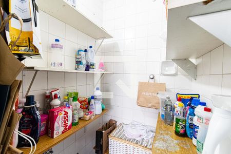 Apartamento à venda com 114m², 3 quartos e 1 vaga Apartamento à venda com 114m², 3 quartos e 1 vagaDespensa