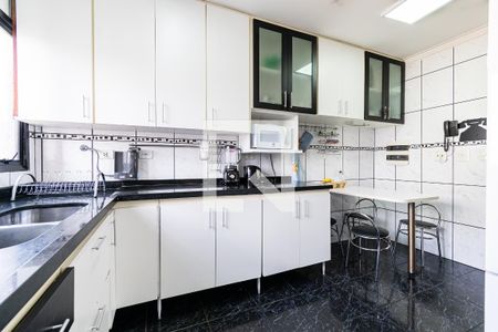 Apartamento à venda com 114m², 3 quartos e 1 vaga Apartamento à venda com 114m², 3 quartos e 1 vagaCozinha