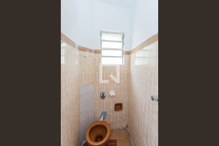 Banheiro de kitnet/studio para alugar com 1 quarto, 24m² em Sítio do Morro, São Paulo