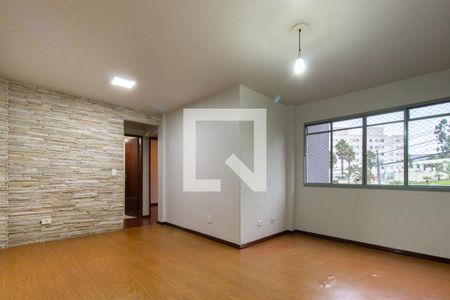 Apartamento para alugar com 3 quartos, 90m² em Pinheirinho, Curitiba