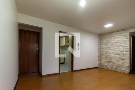 Apartamento para alugar com 3 quartos, 90m² em Pinheirinho, Curitiba