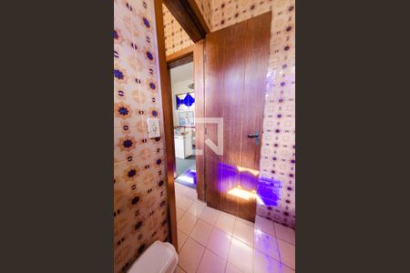 Casa à venda com 595m², 6 quartos e 4 vagasBanheiro 1