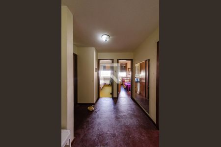 Casa à venda com 595m², 6 quartos e 4 vagasHall