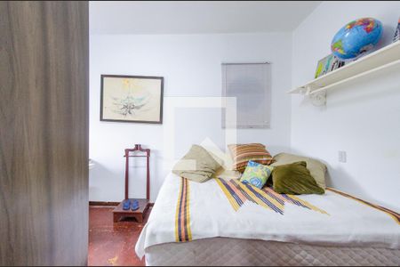 Casa à venda com 595m², 6 quartos e 4 vagasQuarto 3