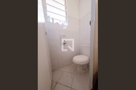 Casa à venda com 595m², 6 quartos e 4 vagasBanheiro 3