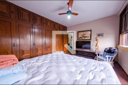 Casa à venda com 595m², 6 quartos e 4 vagasQuarto 5