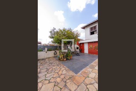 Casa à venda com 595m², 6 quartos e 4 vagasQuintal