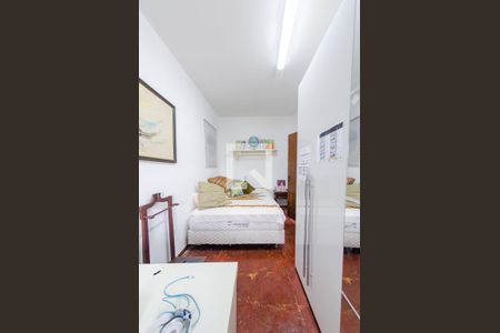 Casa à venda com 595m², 6 quartos e 4 vagasQuarto 3