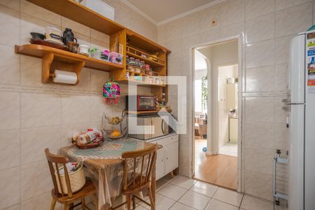 Apartamento à venda com 120m², 3 quartos e sem vagaCozinha