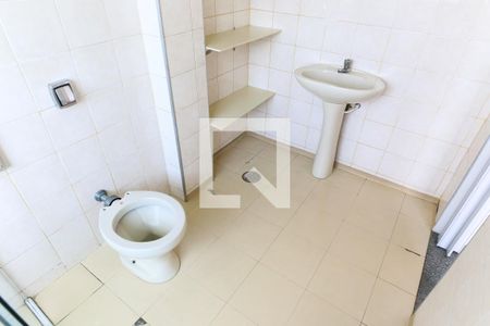 Apartamento para alugar com 110m², 3 quartos e sem vagaBanheiro da Suíte