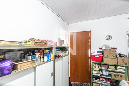 Quarto 1 de casa à venda com 3 quartos, 500m² em Coronel Aparicio Borges, Porto Alegre