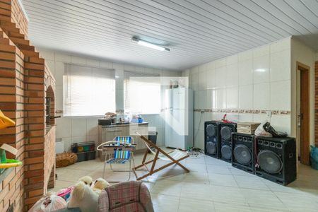 Casa à venda com 120m², 2 quartos e 2 vagas Casa à venda com 120m², 2 quartos e 2 vagasChurrasqueira