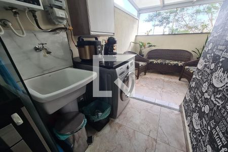 Apartamento à venda com 63m², 2 quartos e 1 vaga Apartamento à venda com 63m², 2 quartos e 1 vagaÁrea de Serviço