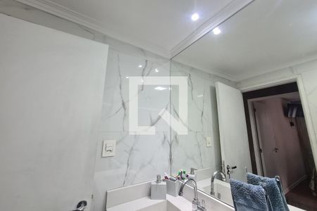 Apartamento à venda com 63m², 2 quartos e 1 vaga Apartamento à venda com 63m², 2 quartos e 1 vagaBanheiro