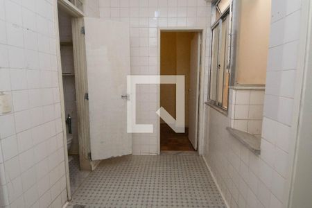 Apartamento à venda com 160m², 3 quartos e 1 vagaÁrea de Serviço
