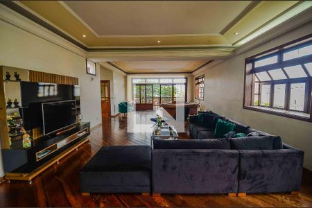 Sala de casa à venda com 5 quartos, 766m² em Jardim Guanabara, Rio de Janeiro