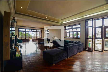 Sala de casa à venda com 5 quartos, 766m² em Jardim Guanabara, Rio de Janeiro