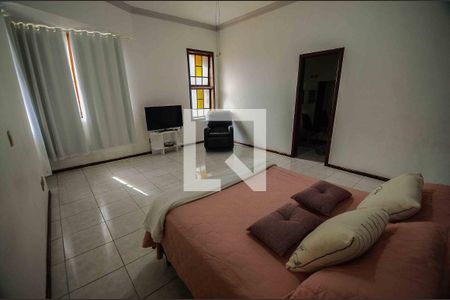 Casa à venda com 766m², 5 quartos e 8 vagas Casa à venda com 766m², 5 quartos e 8 vagasQuarto 1