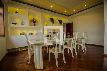 Sala de casa à venda com 5 quartos, 766m² em Jardim Guanabara, Rio de Janeiro