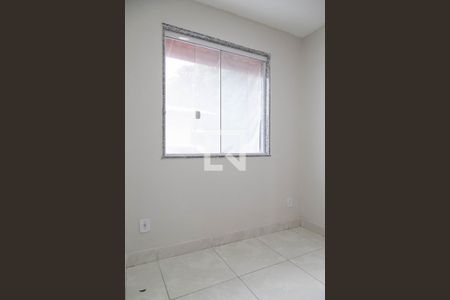Quarto 2 de casa de condomínio para alugar com 2 quartos, 58m² em Recreio dos Bandeirantes, Rio de Janeiro