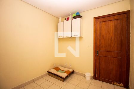 Casa de condomínio à venda com 288m², 3 quartos e 3 vagasQuarto de Serviço