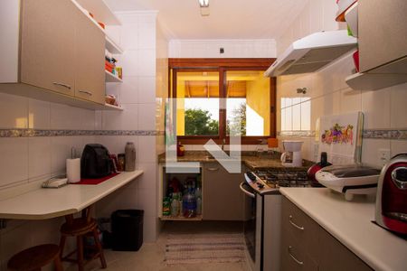 Casa de condomínio à venda com 288m², 3 quartos e 3 vagasCozinha