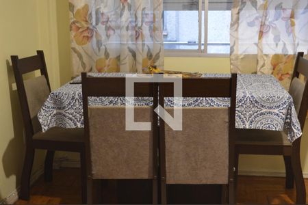 Apartamento à venda com 53m², 2 quartos e sem vagaSala