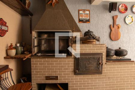 Casa à venda com 242m², 3 quartos e 3 vagas Casa à venda com 242m², 3 quartos e 3 vagasChurrasqueira