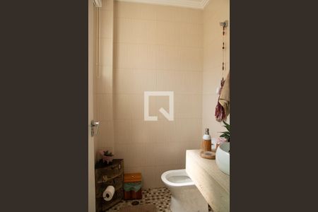 Casa à venda com 242m², 3 quartos e 3 vagas Casa à venda com 242m², 3 quartos e 3 vagasBanheiro 2