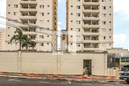 Apartamento para alugar com 70m², 2 quartos e 2 vagasFachada