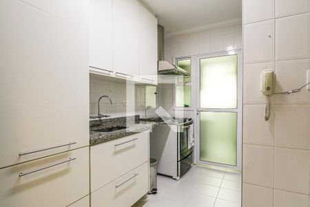 Apartamento para alugar com 70m², 2 quartos e 2 vagasCozinha