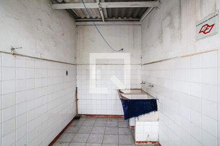 Casa à venda com 340m², 4 quartos e 8 vagas Casa à venda com 340m², 4 quartos e 8 vagasLavanderia