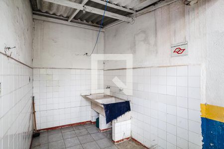 Casa à venda com 340m², 4 quartos e 8 vagas Casa à venda com 340m², 4 quartos e 8 vagasLavanderia