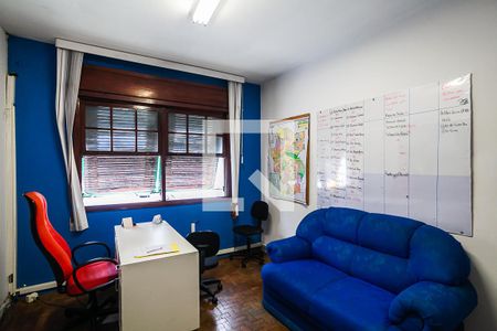 Casa à venda com 340m², 4 quartos e 8 vagas Casa à venda com 340m², 4 quartos e 8 vagasQuarto 3