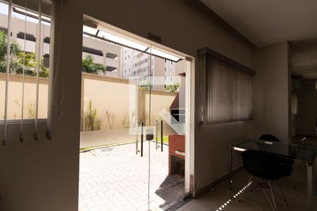 Apartamento à venda com 42m², 2 quartos e 1 vaga Apartamento à venda com 42m², 2 quartos e 1 vagaÁrea comum - Churrasqueira
