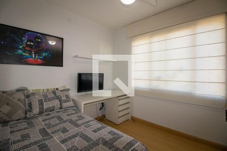 Quarta 1 de apartamento à venda com 2 quartos, 80m² em São Sebastião, Porto Alegre