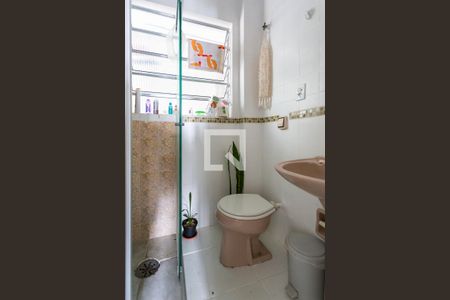 Apartamento para alugar com 63m², 2 quartos e sem vagaBanheiro