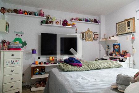 Apartamento à venda com 189m², 3 quartos e 2 vagas Apartamento à venda com 189m², 3 quartos e 2 vagasSuíte 3