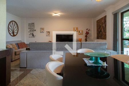 Apartamento à venda com 189m², 3 quartos e 2 vagas Apartamento à venda com 189m², 3 quartos e 2 vagasSala