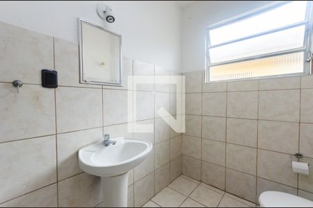 Apartamento para alugar com 73m², 2 quartos e sem vagaBanheiro