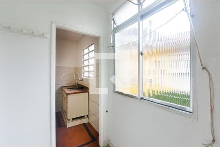 Apartamento para alugar com 73m², 2 quartos e sem vagaÁrea de serviço