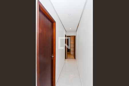 Apartamento à venda com 72m², 2 quartos e 1 vaga Apartamento à venda com 72m², 2 quartos e 1 vagaCorredor dos Dormitórios