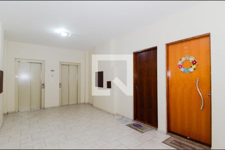 Apartamento à venda com 72m², 2 quartos e 1 vaga Apartamento à venda com 72m², 2 quartos e 1 vagaHall de Entrada