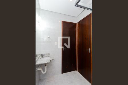 Apartamento à venda com 72m², 2 quartos e 1 vaga Apartamento à venda com 72m², 2 quartos e 1 vagaBanheiro Social