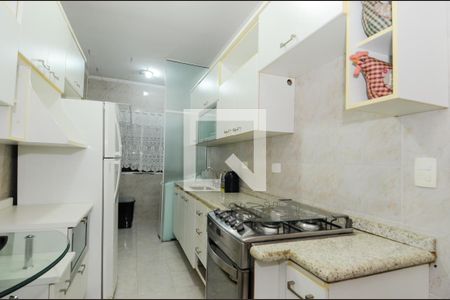 Apartamento à venda com 72m², 2 quartos e 1 vaga Apartamento à venda com 72m², 2 quartos e 1 vagaCozinha