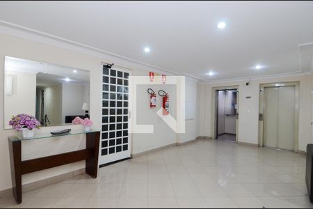 Apartamento à venda com 72m², 2 quartos e 1 vaga Apartamento à venda com 72m², 2 quartos e 1 vagaHall Social
