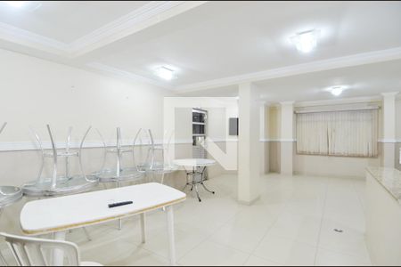 Apartamento à venda com 72m², 2 quartos e 1 vaga Apartamento à venda com 72m², 2 quartos e 1 vagaÁrea comum - Salão de festas