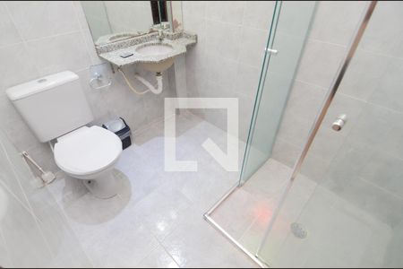 Apartamento à venda com 72m², 2 quartos e 1 vaga Apartamento à venda com 72m², 2 quartos e 1 vagaBanheiro da Suíte